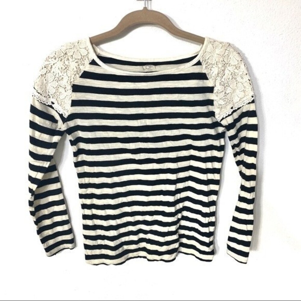 LOFT blouse womens black/white petite striped long sleeve 3/4 sleeve blouse M